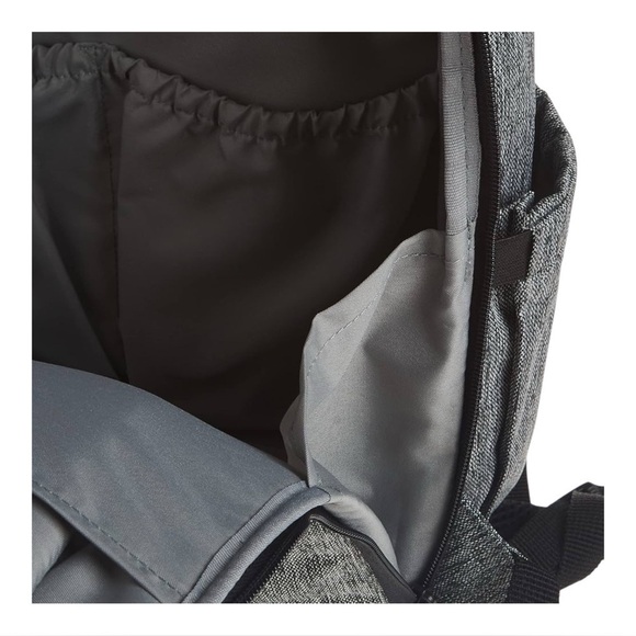 Skip Hop Baxter Diaper Backpack - 12 Pockets - Fits 17” Laptop - Unisex - Picture 7 of 9